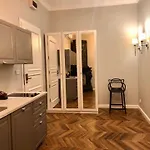 Apartmenty Mariacka 20 -self Check-in 24h -glosniej W Weekendy - Noisy On The Weekend * Katowice