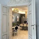 Apartment Apartmenty Mariacka 20 -self Check-in 24h -glosniej W Weekendy - Noisy On The Weekend *