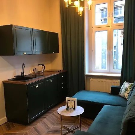 Apartment Apartmenty Mariacka 20 -self Check-in 24h -loud On The Weekends - By Kanclerz Investment *