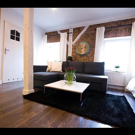 Apartmenty Mariacka 20 -self Check-in 24h -glosniej W Weekendy - Noisy On The Weekend