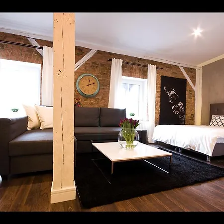 Apartmenty Mariacka 20 -Self Check-In 24H -Glosno W Weekendy - Noisy On The Weekend *