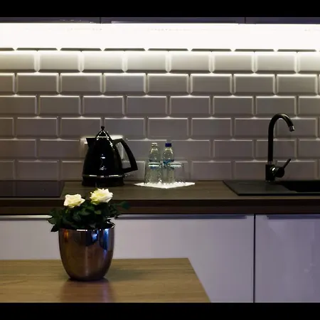 Apartmenty Mariacka 20 -Self Check-In 24H -Glosno W Weekendy - Noisy On The Weekend *