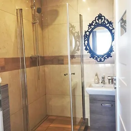 Apartmenty Mariacka 20 -self Check-in 24h -loud On The Weekends - By Kanclerz Investment * Katowice