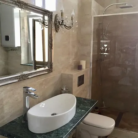Apartmenty Mariacka 20 -self Check-in 24h -loud On The Weekends - By Kanclerz Investment * Katowice