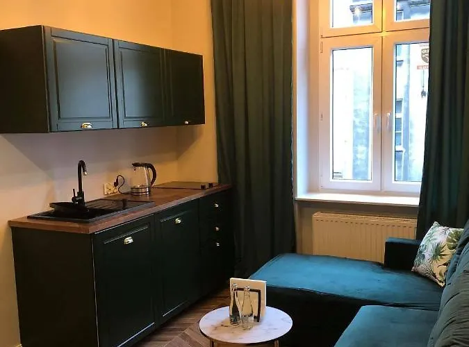 Daire Apartmenty Mariacka 20 -self Check-in 24h -glosniej W Weekendy - Noisy On The Weekend *